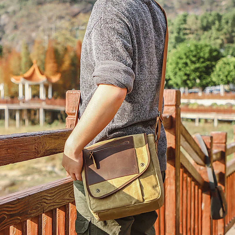 Men's Vintage Wax Canvas Shoulder Bag