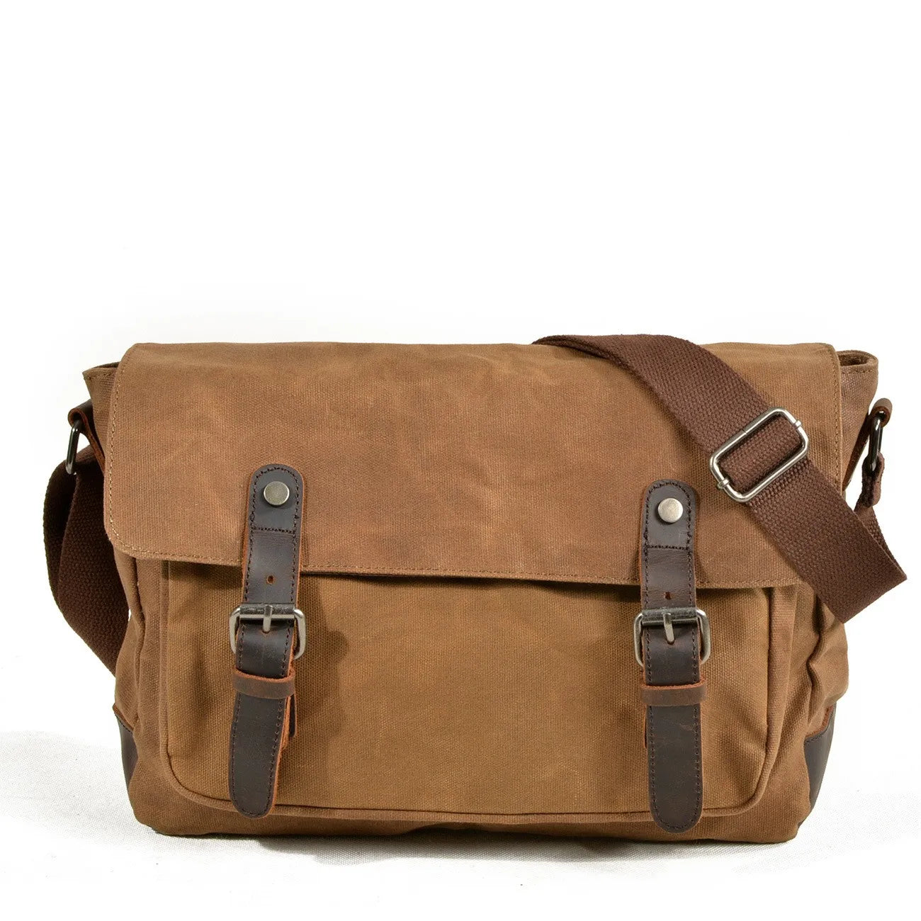 Oil Wax Vintage Crossbody Bag khaki