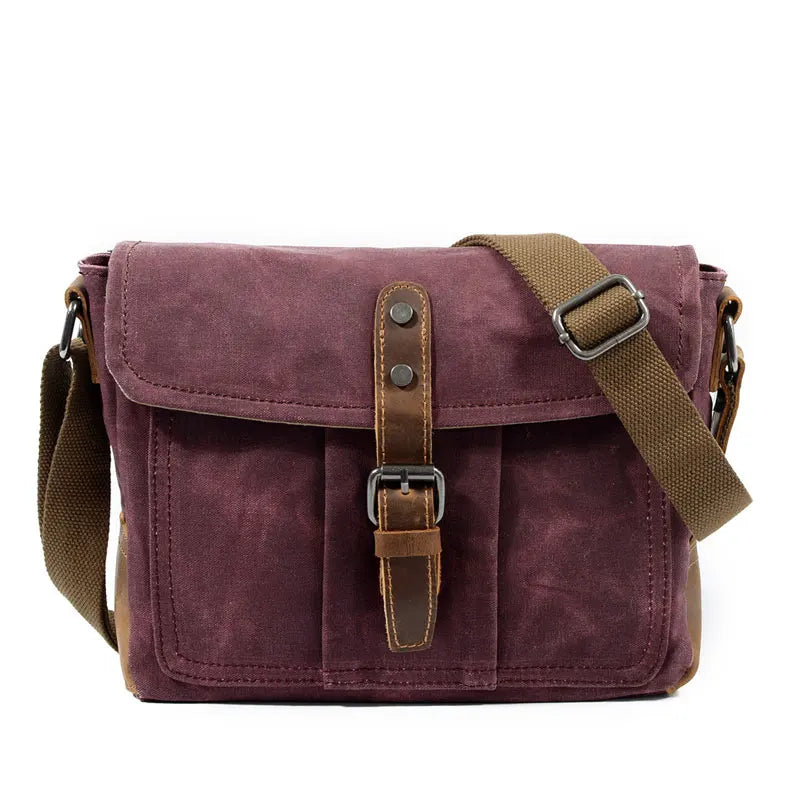 Oil Waxed Canvas Purse claret