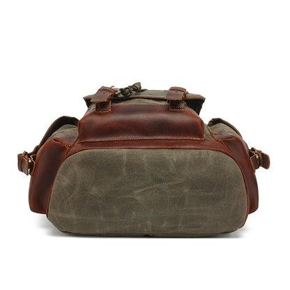 Men's waxed canvas backpack